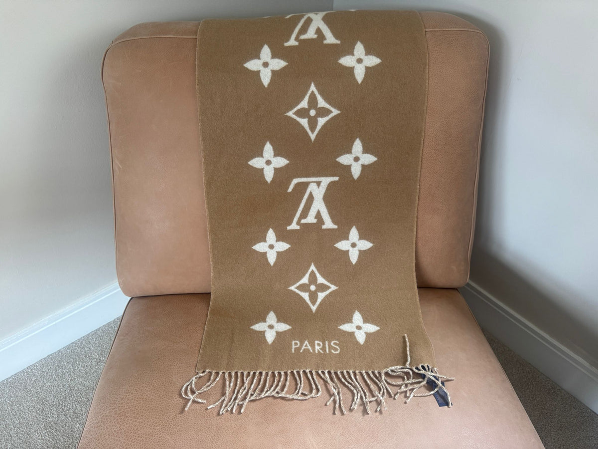 Louis Vuitton Reykjavik Scarf – Sable Beige – 100% Cashmere