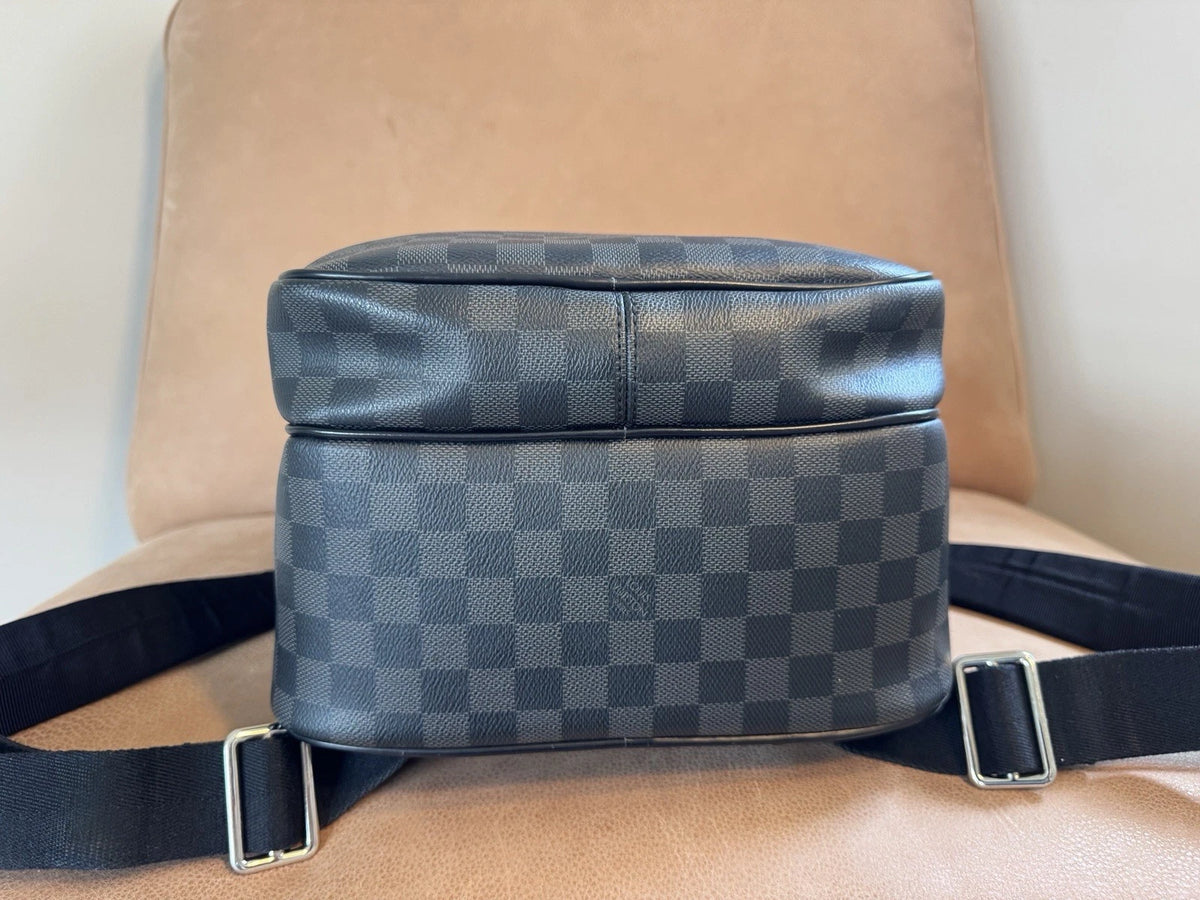 Louis Vuitton Michael NM Damier Graphite Leather Checked Backpack Black/Grey