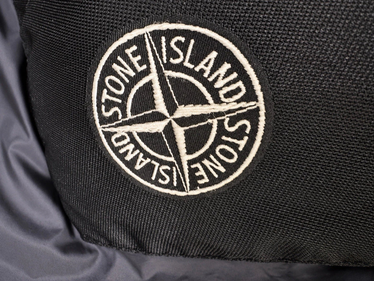Stone Island Crinkle Reps R-NY Down Gilet – Black – Size Medium