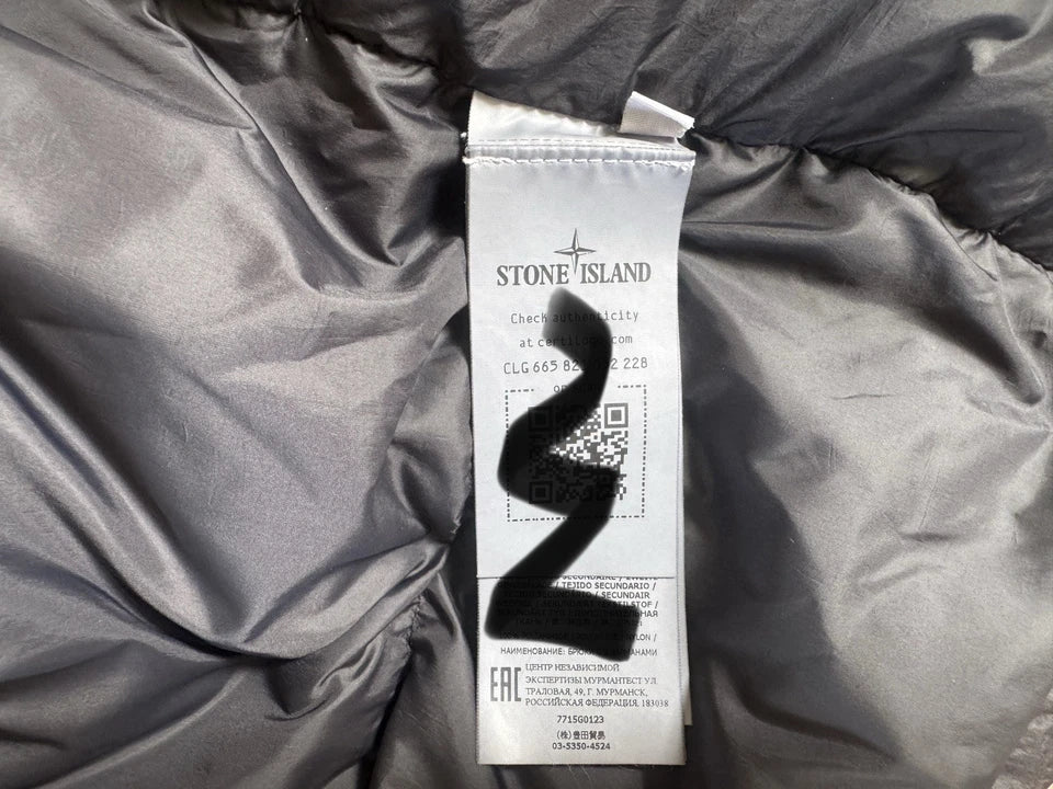 Stone Island Crinkle Reps R-NY Down Gilet – Black – Size Medium