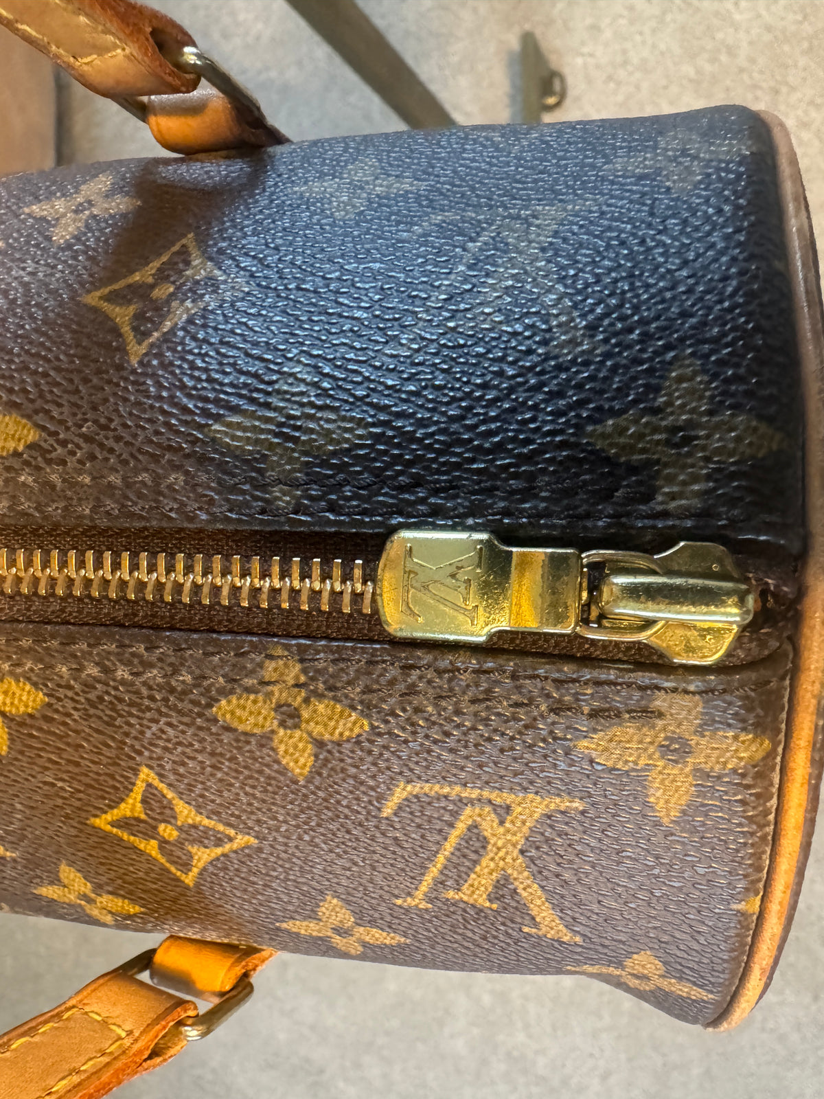 Louis Vuitton Papillon Vintage bag