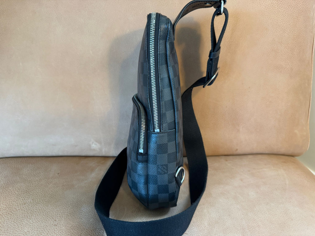 Louis Vuitton Avenue Sling Bag – Damier Graphite
