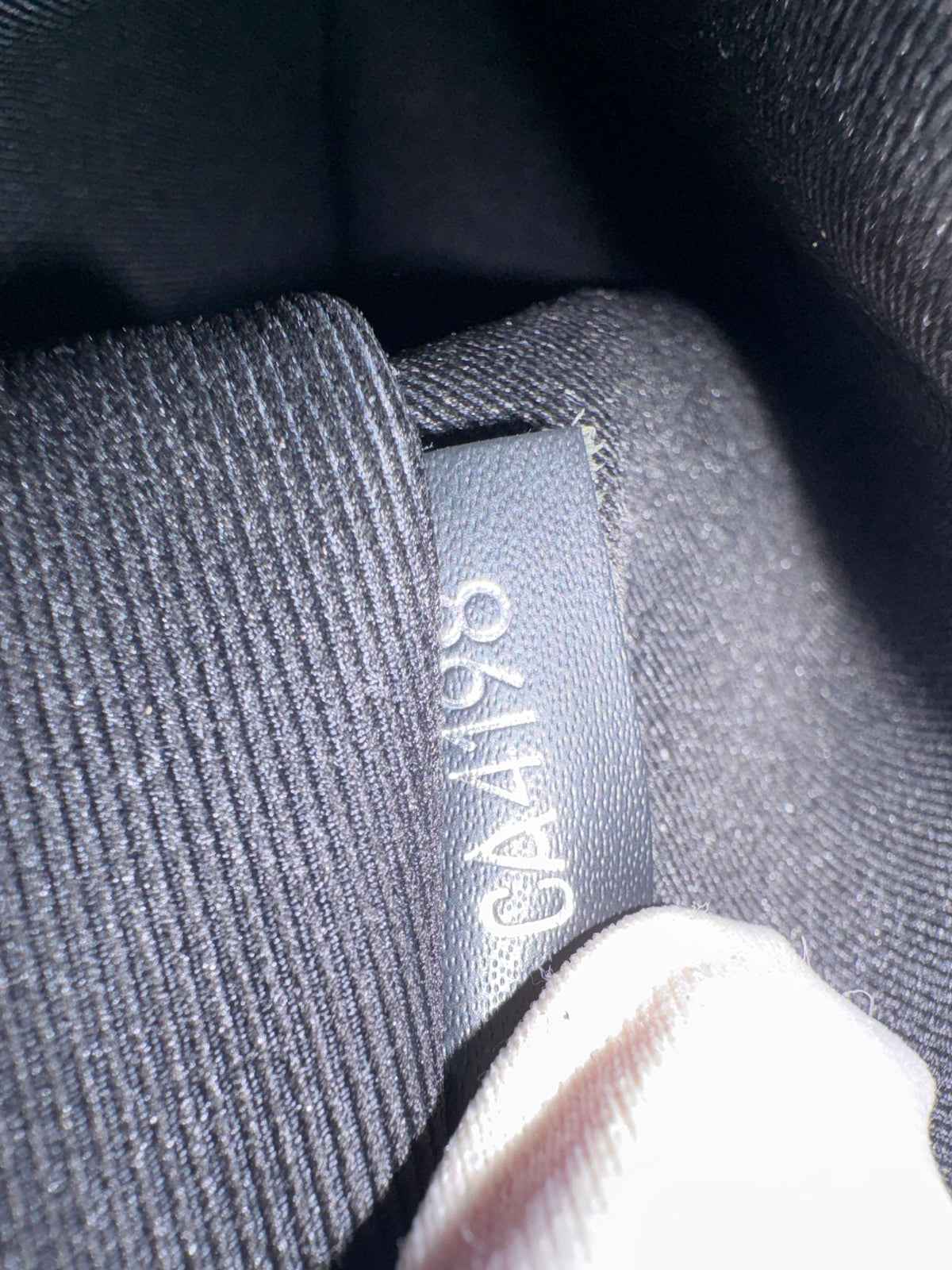 Louis Vuitton Avenue Sling Bag – Damier Graphite