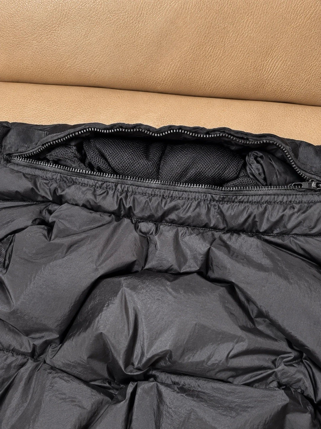 Stone Island Crinkle Reps R-NY Down Gilet – Black – Size Medium