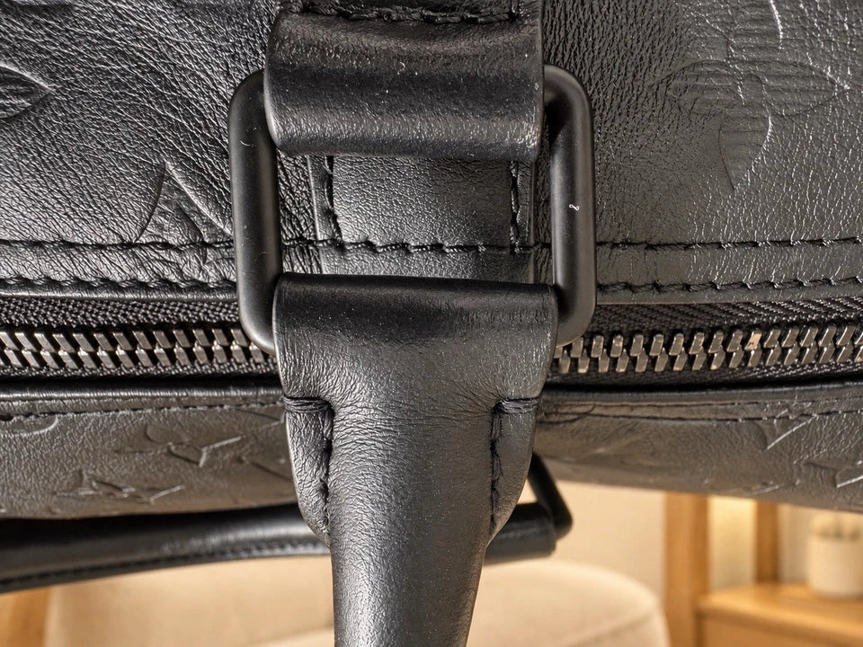 Louis Vuitton Keepall 50 bandouliere black monogram shadow leather